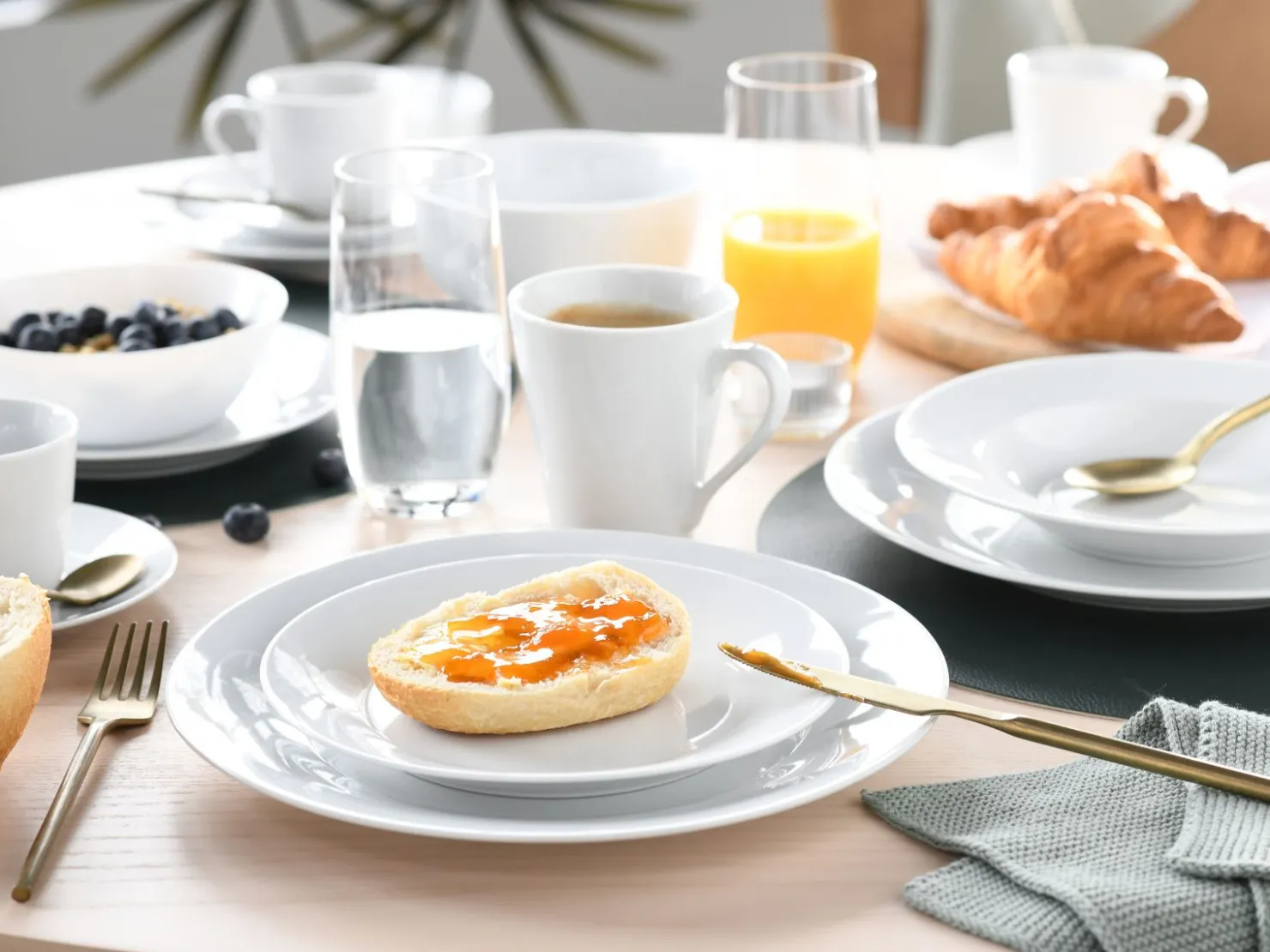 Creatable Geschirrset|BASE - Kombiservice 42-tlg - Weiss