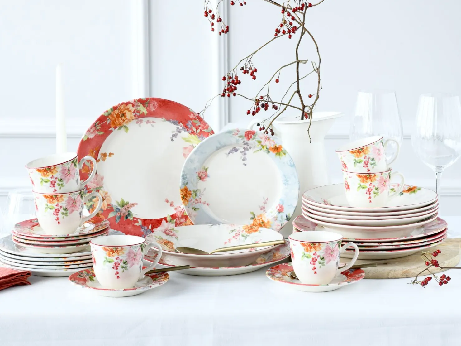 Creatable Geschirrset|Crimson - Kombiservice 30-tlg - creme