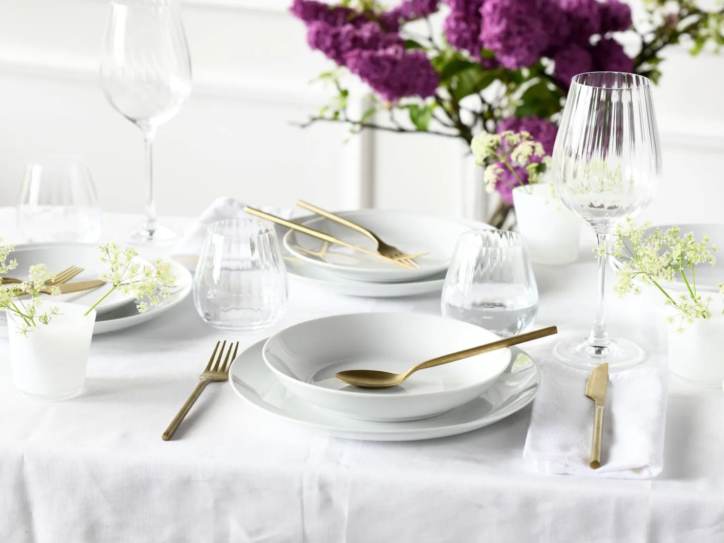 Creatable Geschirrset|Luna - Tellerset 18-tlg, Luna Black Line - Tellerset 18-tlg - Weiss