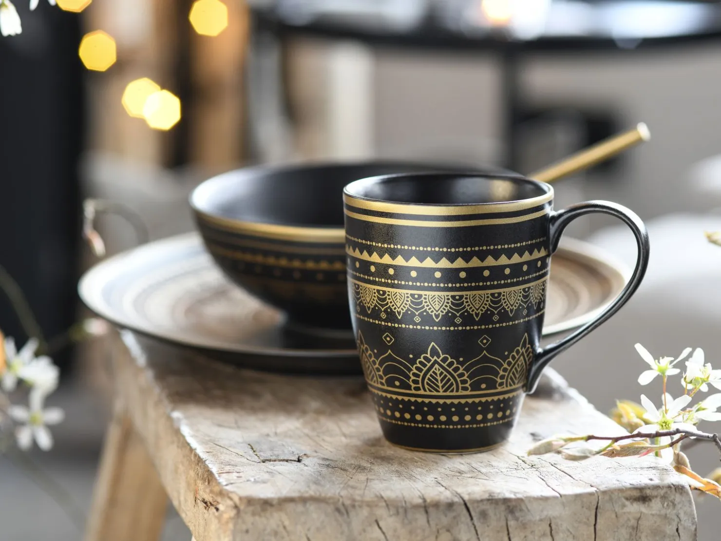 Creatable Geschirrset|Mandala - Kombiservice 16-tlg - Gold-Schwarz