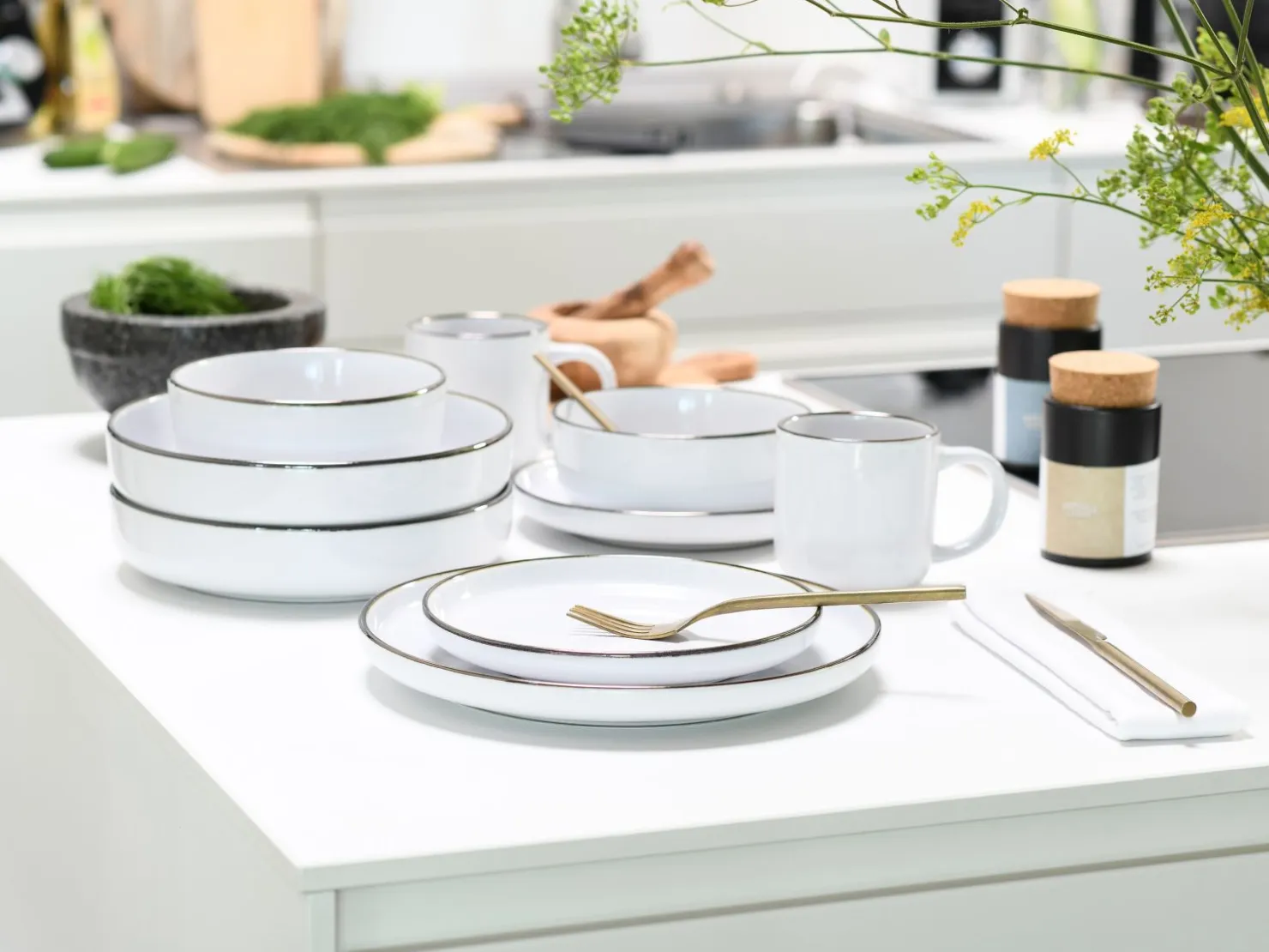Creatable Geschirrset|Nordic Festive - Kombiservice 10-tlg - Schwarz