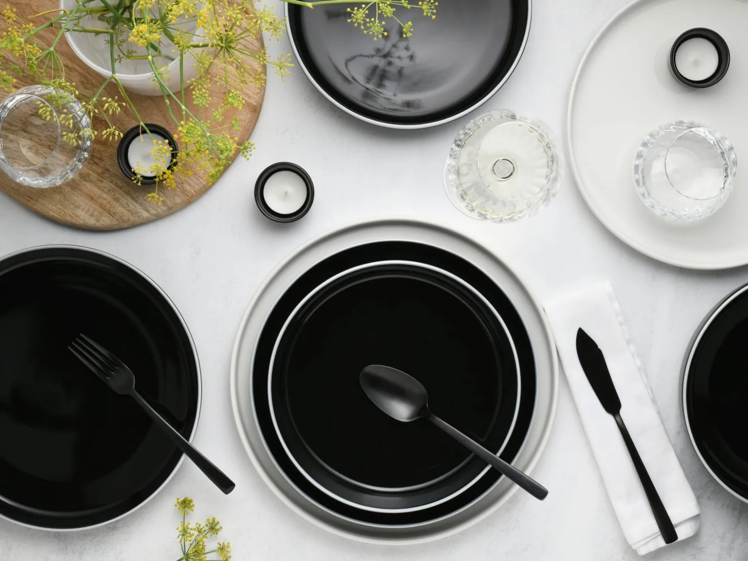 Creatable Geschirrset|Nordic Gourmet - Tafelservice 12-tlg - Schwarz
