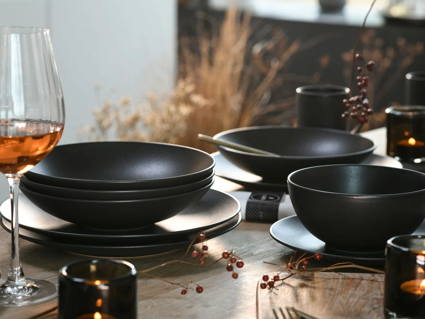 Creatable Geschirrset|Soft Touch - Kombiservice 20-tlg - Schwarz