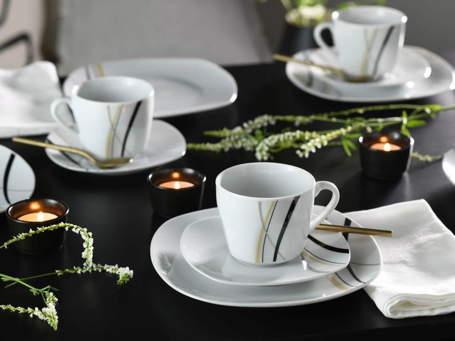Creatable Geschirrset|Square - Kaffeeservice 18-tlg - Orchidee