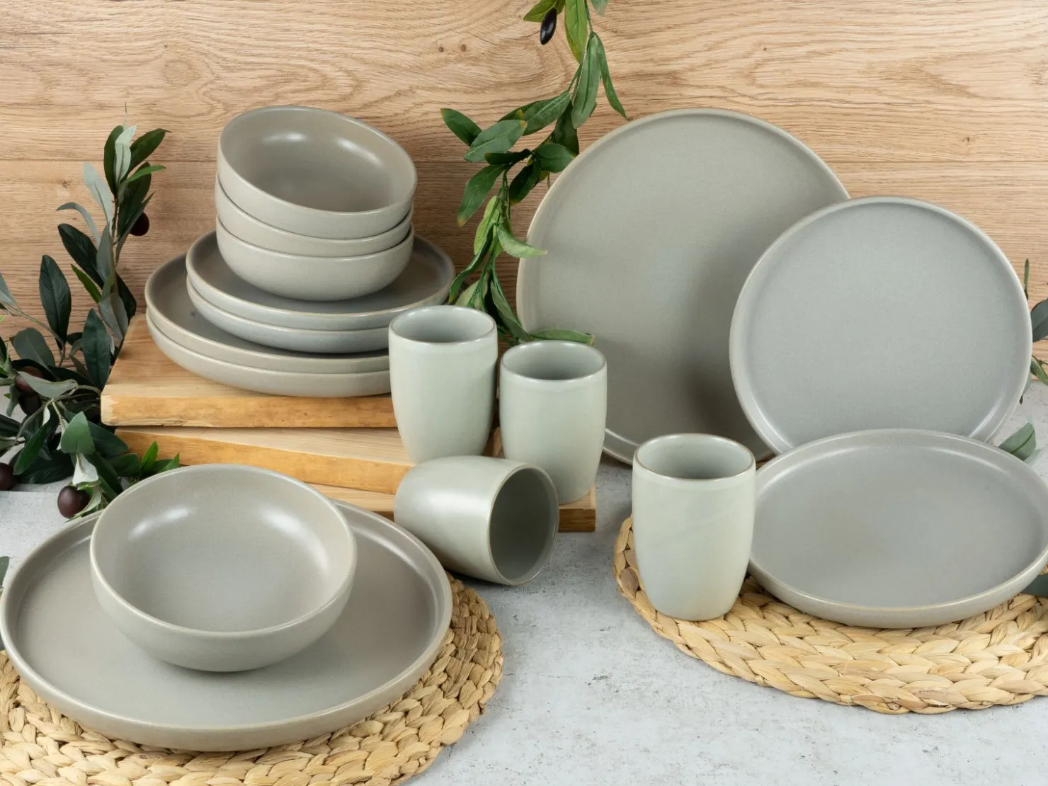 Creatable Geschirrset|Uno - Kombiservice 16-tlg - Grau