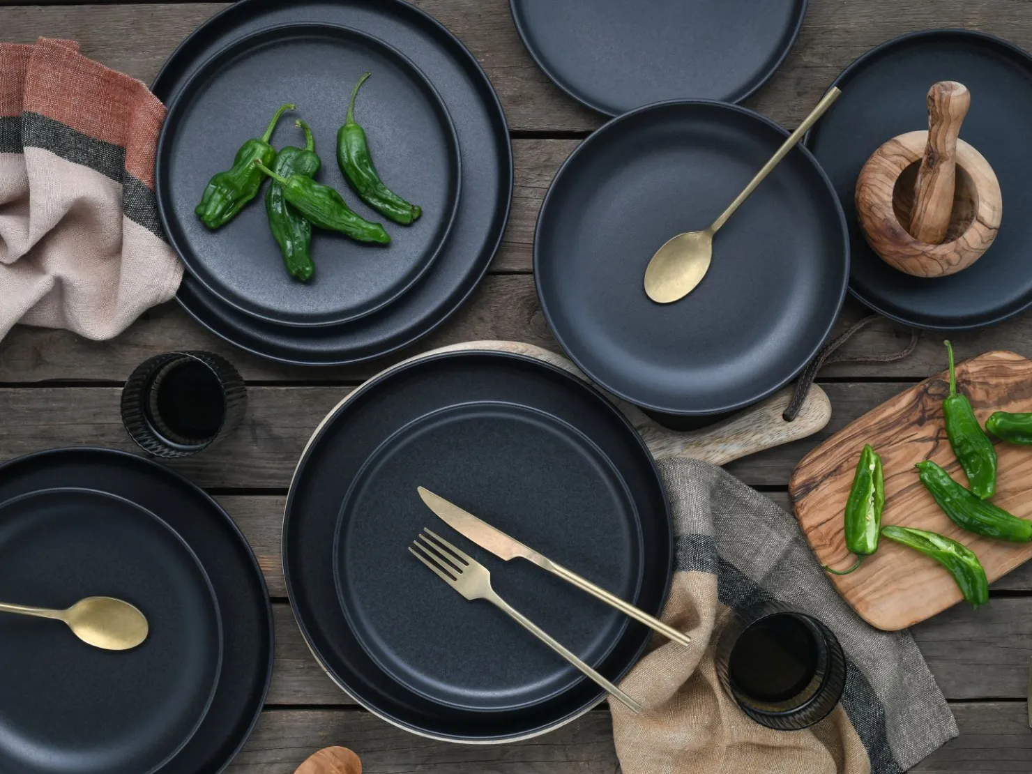 Creatable Geschirrset|Teller|Uno - Tellerset 12-tlg - Black
