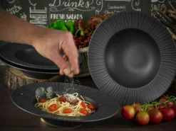 Creatable Pizza & Pasta|Geschirrset|Vesuvio - Pastateller 4-tlg - Schwarz